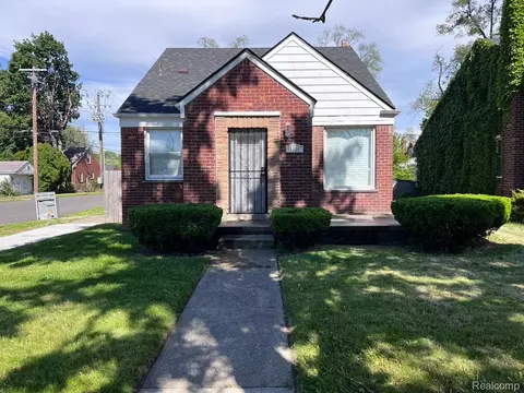 18334 Sunderland Rd, Detroit, MI 48219
