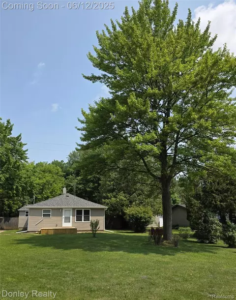 4514 Sebewaing Rd, Grant, MI 48754