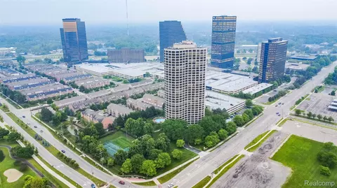 5000 Town Ctr #2203, Southfield, MI 48075