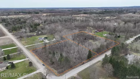 0040 N Mill Rd, Dryden, MI 48428