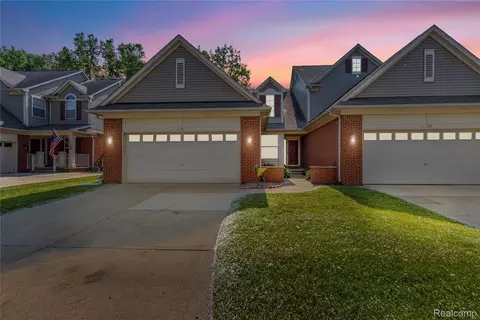 179 Cherry Stone Dr, Canton, MI 48188