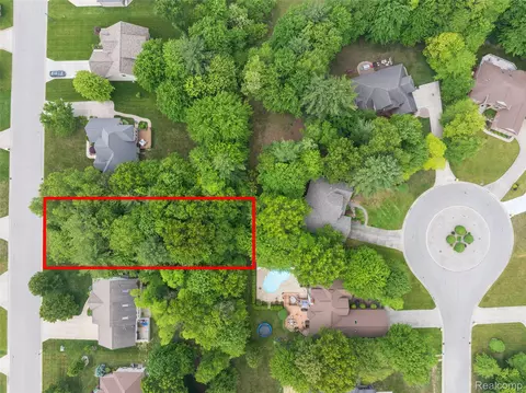 3408 N Burwick Dr, Port Huron, MI 48060