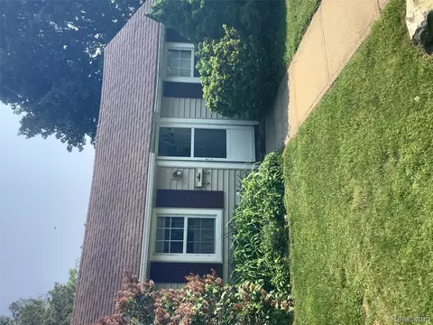 142 Bartlett St, Harbor Beach, MI 48441