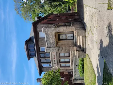 3322 W Grand St, Detroit, MI 48238