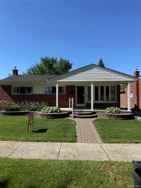 3575 Elizabeth St, Melvindale, MI 48122
