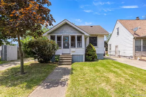 6025 Rosemont Ave, Detroit, MI 48228
