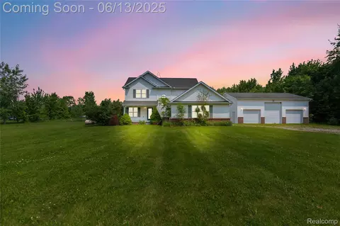 12172 Rynn Rd, Emmett, MI 48022