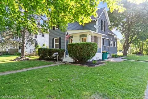 100 N Detroit St, Durand, MI 48429