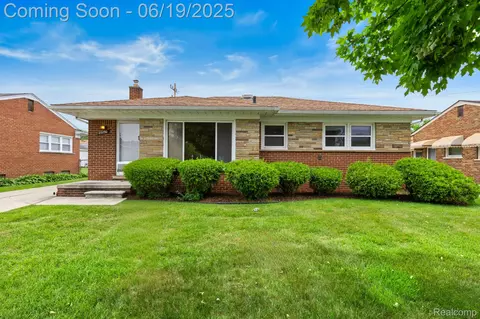 25750 Jennifer, Redford, MI 48239