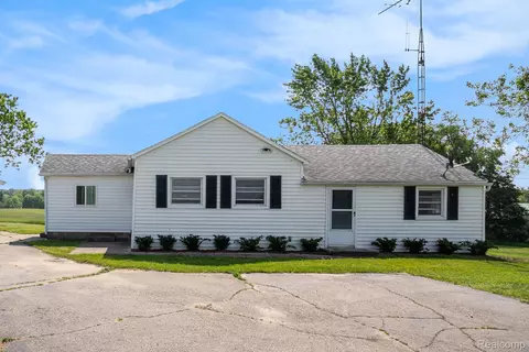 2651 Norvell Rd, Grass Lake, MI 49240