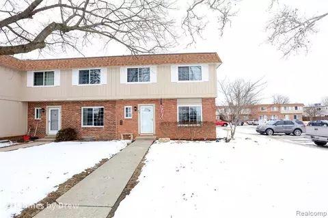 410 Riverbend Dr, Milan, MI 48160