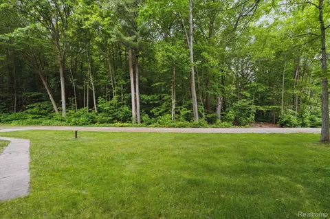 lot Apt 9 Thornton Ln, Clyde, MI 48049 photo 2