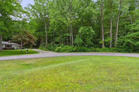lot Apt 9 Thornton Ln, Clyde, MI 48049 photo 3