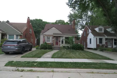 3020 Syracuse St, Dearborn, MI 48124