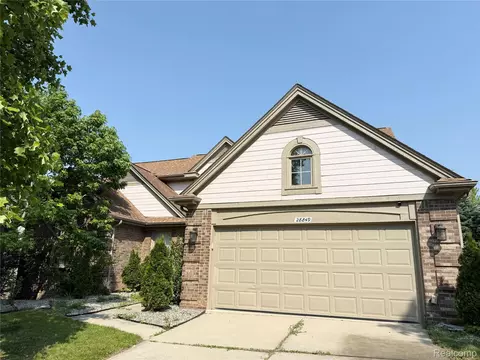 28849 Hearthstone Dr, Novi, MI 48377