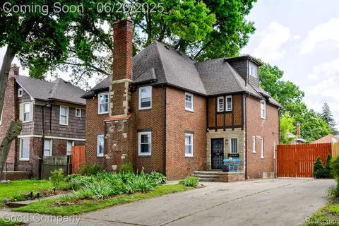 16636 Wildemere St, Detroit, MI 48221