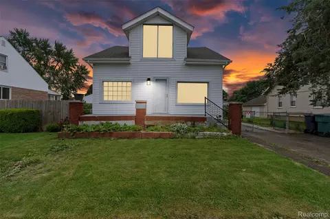 1329 Grant Ave, Lincoln Park, MI 48146