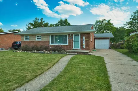 11214 Canal Rd, Sterling Heights, MI 48314