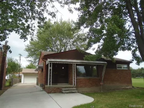 17128 Koester St, Riverview, MI 48193