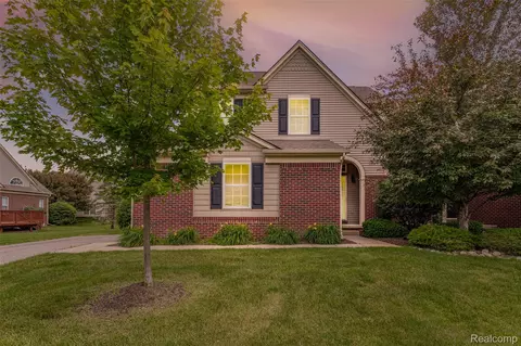 262 Morgan Dr, Canton, MI 48188