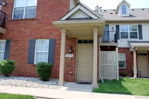 23413 Williamsburg Cir #12, Woodhaven, MI 48183