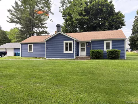 620 Wilmot St, Vassar, MI 48768