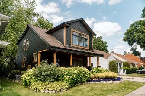 619 E Farnum Ave, Royal Oak, MI 48067