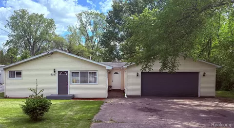 6167 Sonny Ave, Flushing, MI 48433