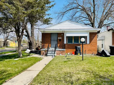 17888 Marx St, Highland Park, MI 48203