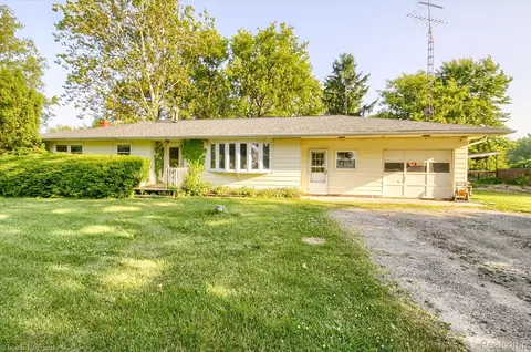 3293 W Oregon Rd, Elba, MI 48446