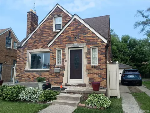 19490 Hubbell St, Detroit, MI 48235