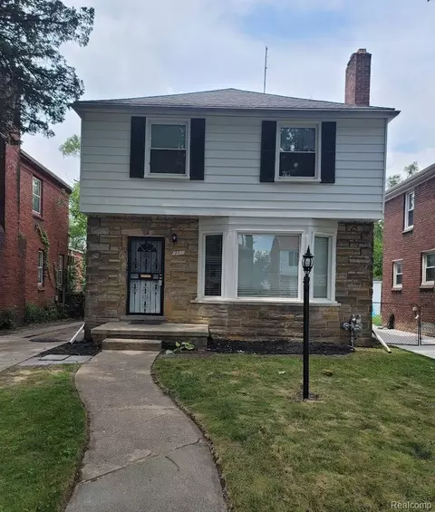 18011 Appoline St W, Detroit, MI 48235