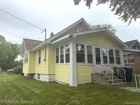 1601 Mabel Ave, Flint, MI 48506 photo 1