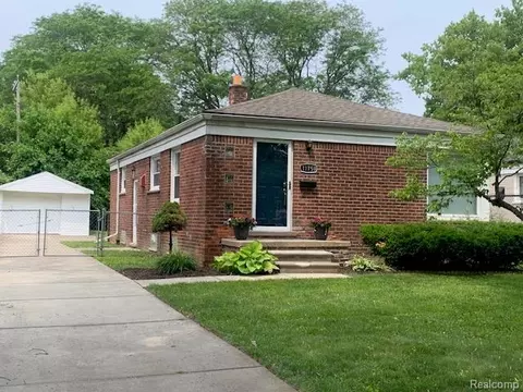 11759 W Parkway St, Detroit, MI 48239