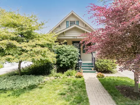 108 High St, Clawson, MI 48017