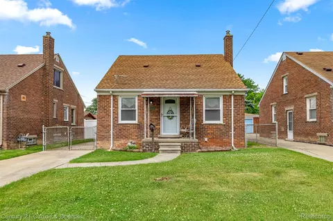 7652 Osage Ave, Allen Park, MI 48101