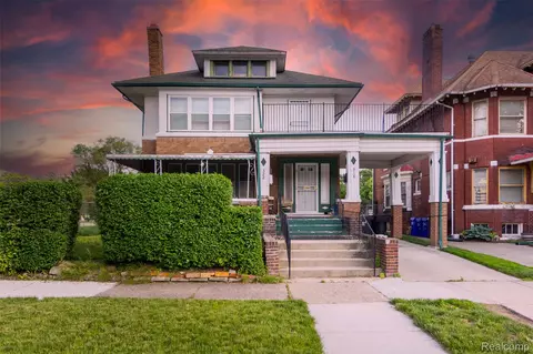 318 Chandler St, Detroit, MI 48202