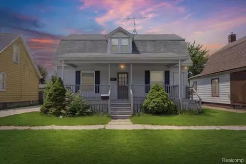 3920 Clark St, Wayne, MI 48184 photo 1