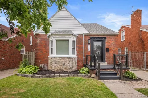 17319 Mansfield St, Detroit, MI 48235