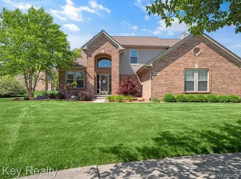 1345 Kennebec Ct, Canton, MI 48187
