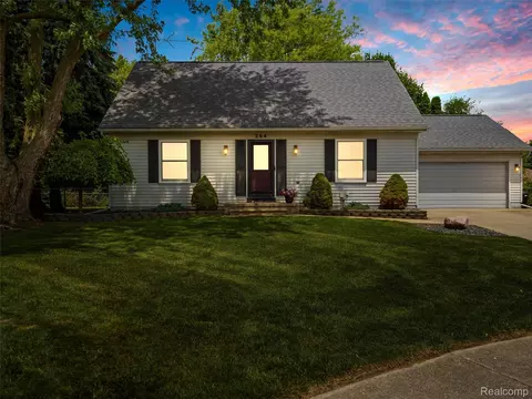 264 Palmer St, Imlay City, MI 48444