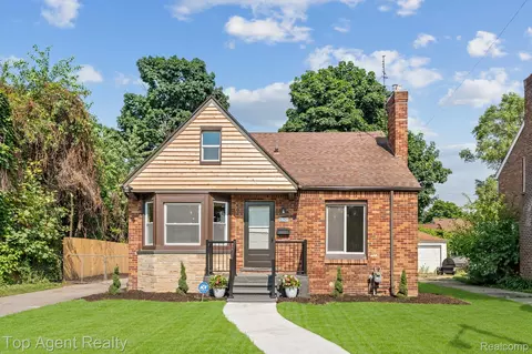 15756 Lindsay St, Detroit, MI 48227