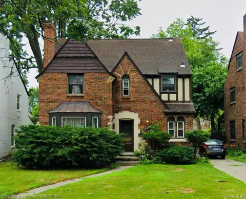 18644 Oak Dr, Detroit, MI 48221