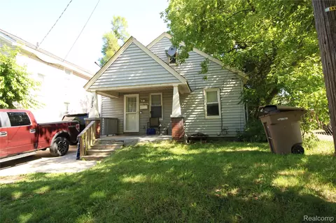 123 Adelaide St, Pontiac, MI 48342