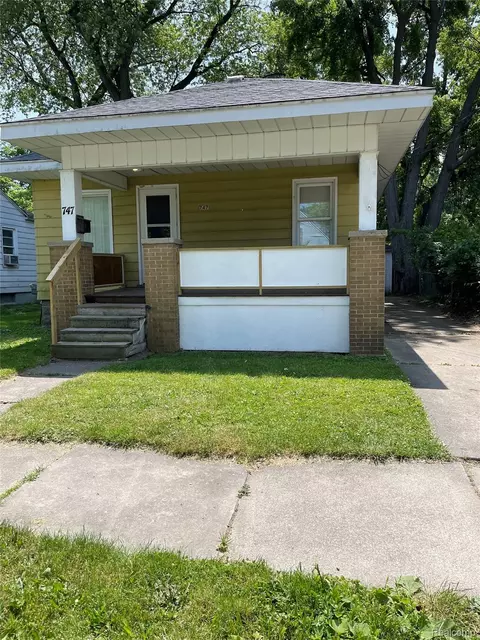 747 Vermilya Ave, Flint, MI 48507 photo 1
