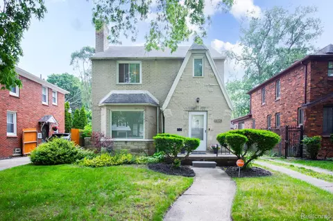16728 Greenview Ave, Detroit, MI 48219