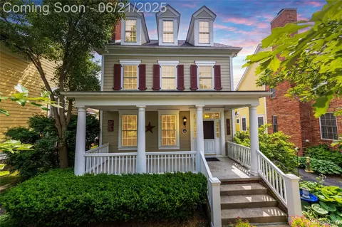 50309 Hancock St, Canton, MI 48188