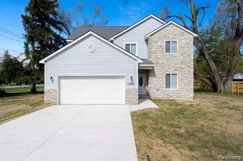 23013 Helen, Southfield, MI 48033
