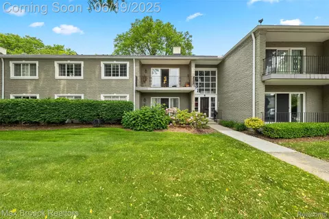 1111 N Old Woodward Ave, Birmingham, MI 48009