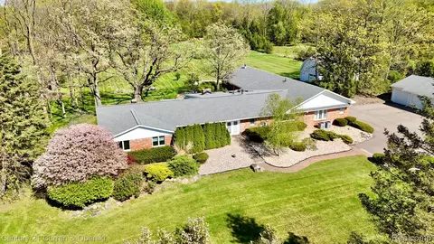 22340 Natasha Ln, Lyon, MI 48178